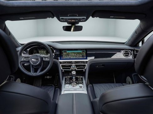 Used 2026 Bentley Flying Spur Plug-In Hybrid AWD/4WD image 4