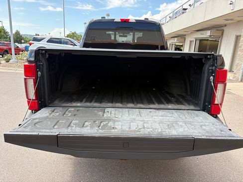 Used 2021 Ford F250 Platinum w/ FX4 Off-Road Package AWD/4WD image 28