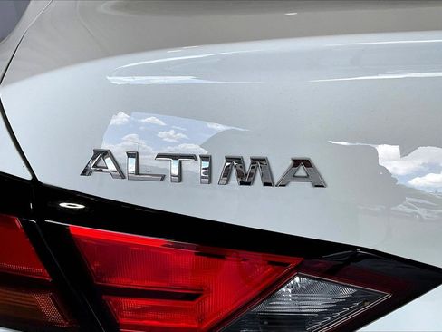 Used 2020 Nissan Altima 2.5 S image 9