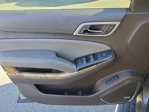 Used 2017 GMC Yukon Denali w/ Open Road Package image 22