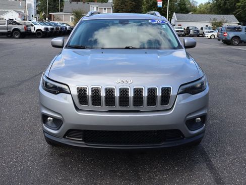 Used 2020 Jeep Cherokee Latitude Plus AWD/4WD image 11