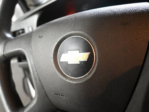 Used 2017 Chevrolet Express 3500 image 24