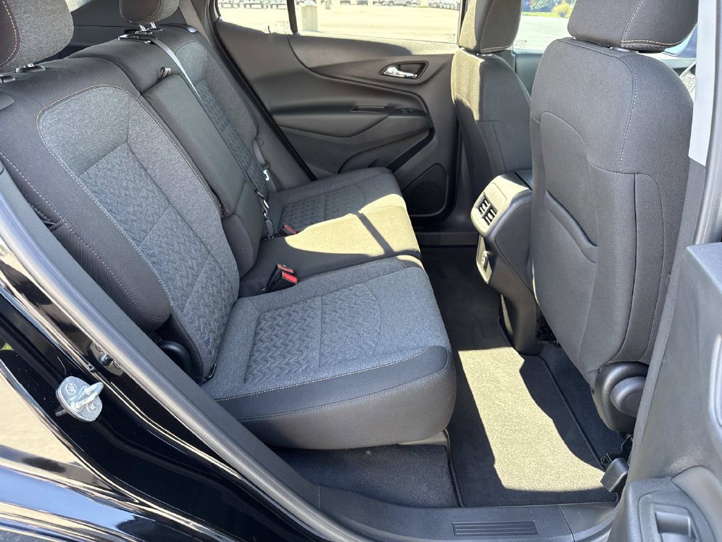 Used 2022 Chevrolet Equinox LT AWD/4WD image 21