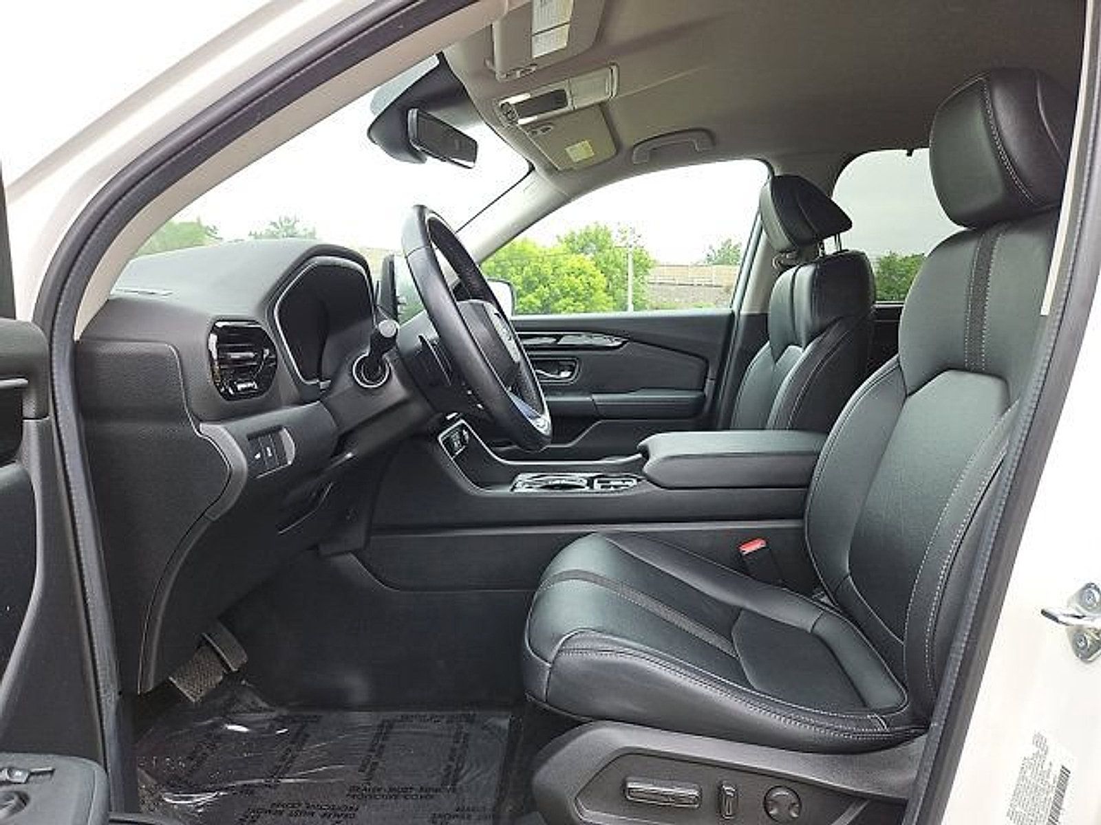 Used 2024 Honda Pilot EX-L image 13