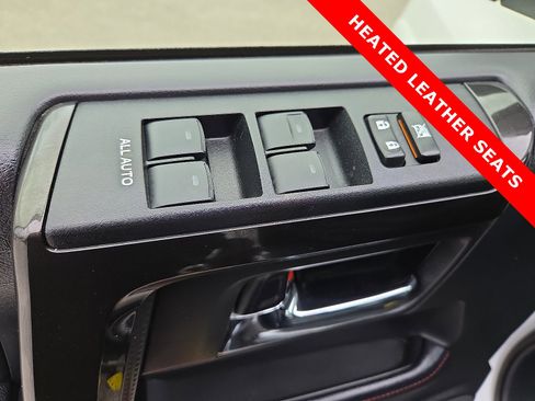 Used 2024 Toyota 4Runner TRD Off-Road Premium AWD/4WD image 15