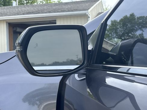 Used 2019 Honda CR-V EX image 14