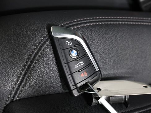 Used 2023 BMW 540i w/ Premium Package RWD image 33