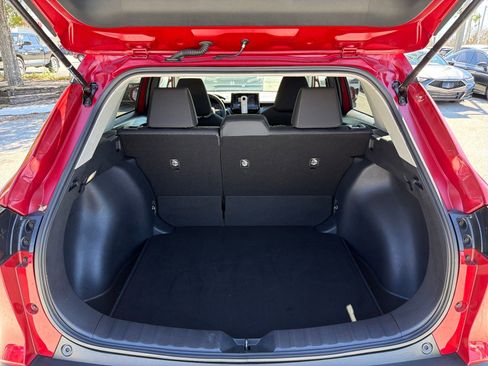 Used 2023 Toyota Corolla Cross LE image 23