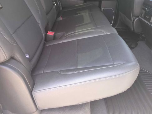 Used 2024 Chevrolet Silverado 1500 LTZ AWD/4WD image 26