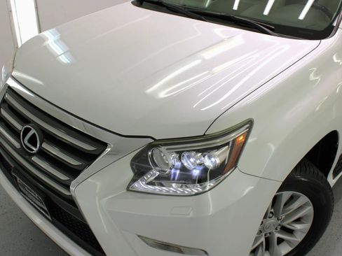 Used 2014 Lexus GX 460 w/ Premium Package AWD/4WD image 17