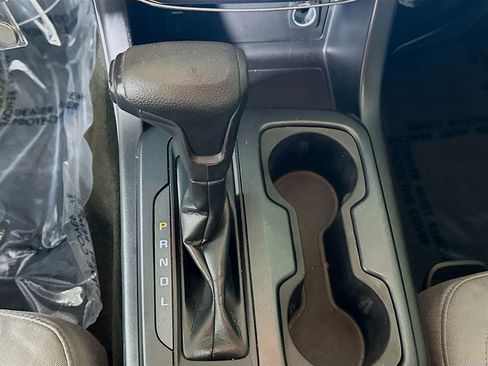 Used 2018 Chevrolet Colorado W/T w/ WT Convenience Package RWD image 19