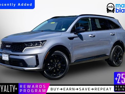 Certified 2023 Kia Sorento SX AWD/4WD image 1