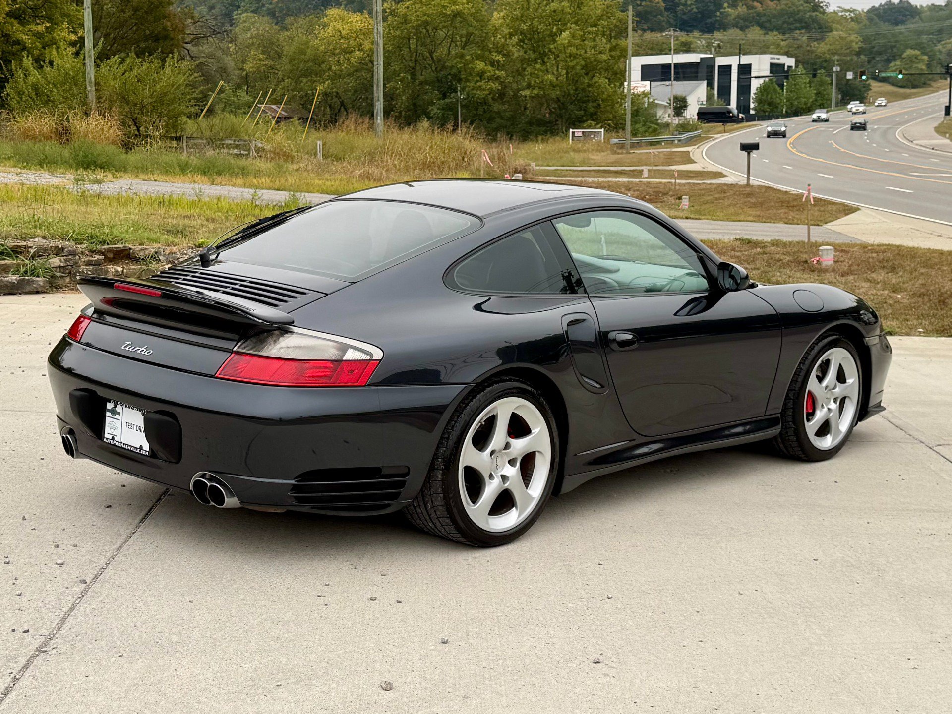 Used 2004 Porsche 911 Turbo AWD/4WD image 3
