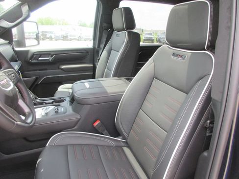 New 2026 GMC Sierra 2500 AT4X AWD/4WD image 14