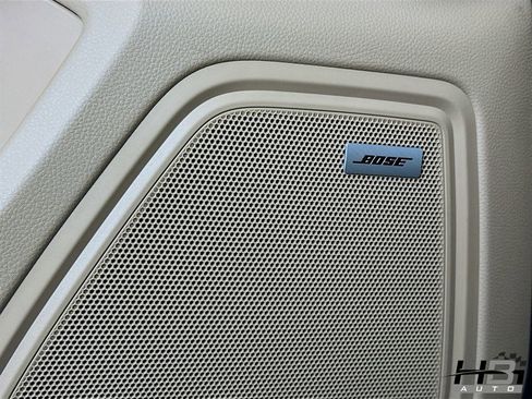 Used 2018 Porsche Macan image 15