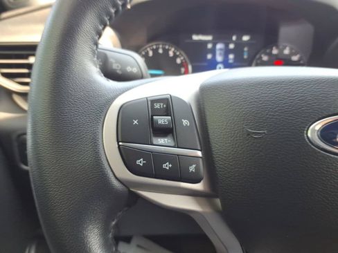 Certified 2023 Ford Explorer XLT AWD/4WD image 16