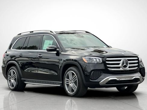 New 2026 Mercedes-Benz GLS 450 4MATIC image 29