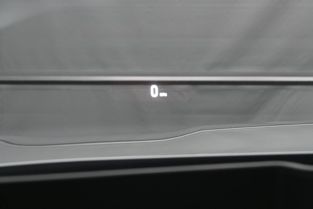Used 2026 Cadillac Vistiq Platinum w/ LPO, Floor Liner Package AWD/4WD image 17