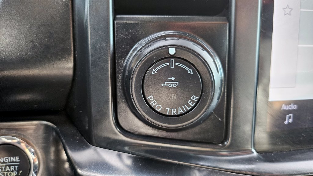 Used 2024 Ford F250 Lariat w/ Lariat Ultimate Package AWD/4WD image 43