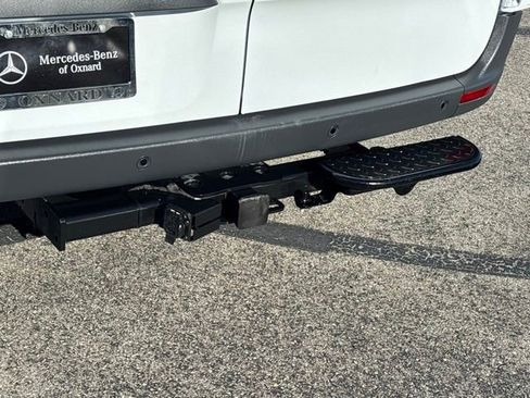 Used 2025 Mercedes-Benz Sprinter 2500 image 5