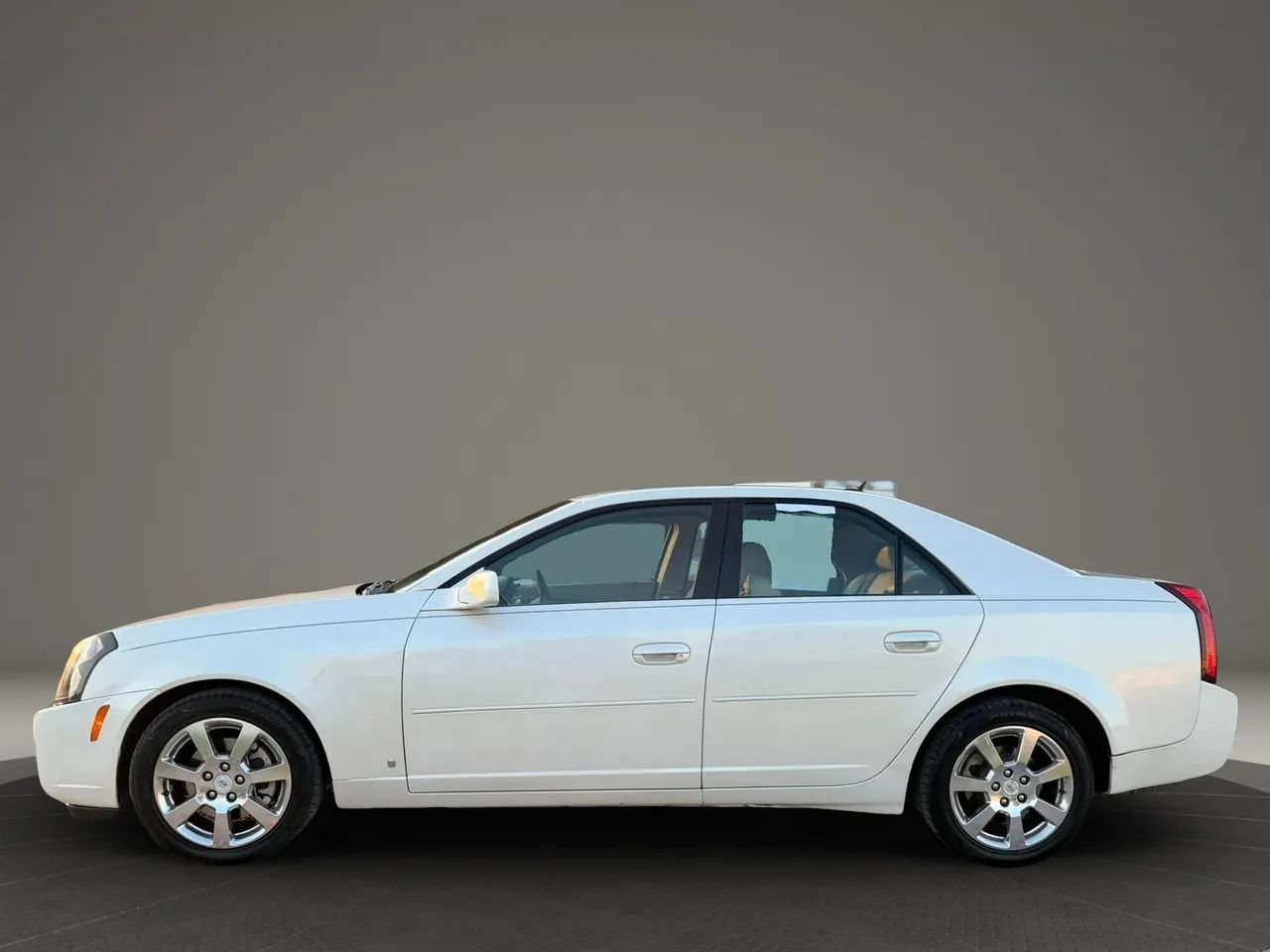 Used 2007 Cadillac CTS 3.6 w/ Bose Edition RWD image 4