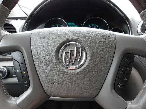 Used 2013 Buick Enclave Convenience image 15
