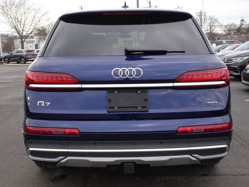 Certified 2024 Audi Q7 2.0T Premium Plus image 4