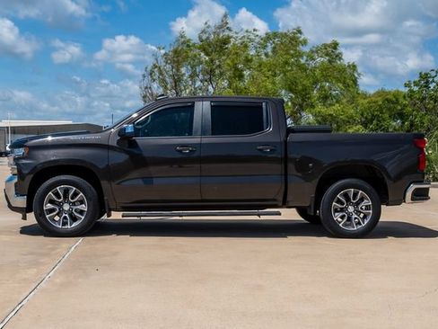 Used 2021 Chevrolet Silverado 1500 LT w/ Convenience Package II RWD image 5
