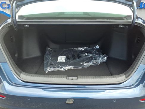 New 2026 Honda Accord EX-L image 9