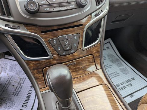 Used 2014 Buick LaCrosse Leather FWD image 19