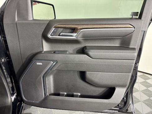 Used 2024 GMC Sierra 1500 Elevation w/ Elevation Premium Package image 38