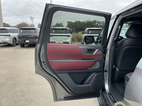 Certified 2026 INFINITI QX80 Autograph image 28