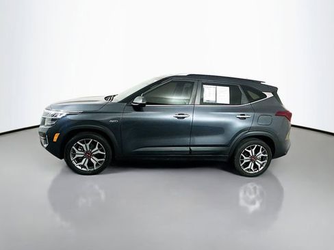 Used 2021 Kia Seltos SX w/ SX Sunroof Package image 4
