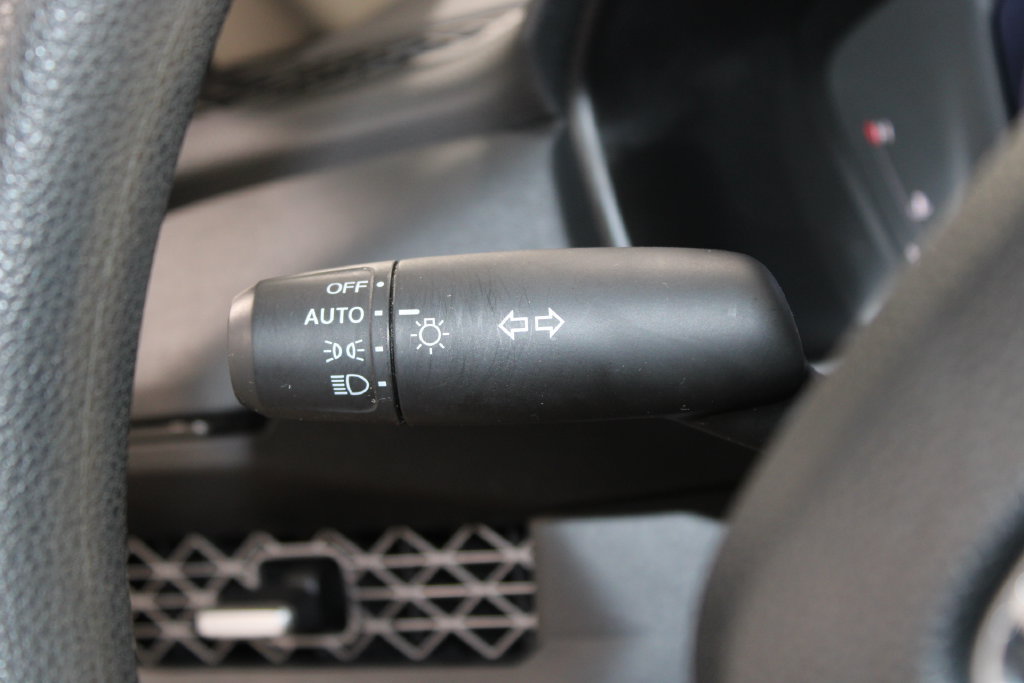 Used 2025 Honda Accord SE image 34