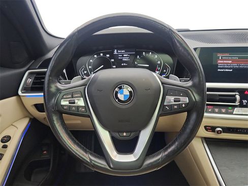Used 2021 BMW 330i xDrive Sedan w/ Convenience Package image 15