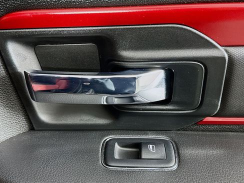 Used 2018 RAM 1500 Rebel w/ Luxury Group image 30