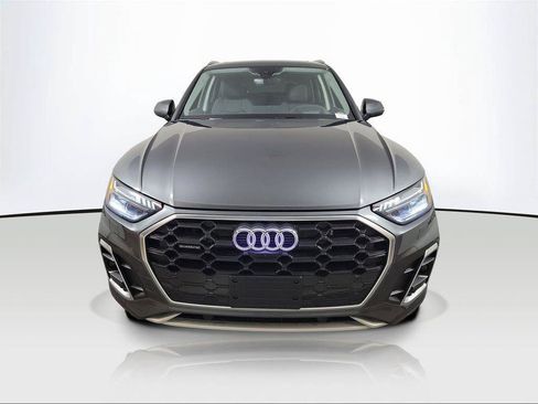 Used 2023 Audi Q5 e Prestige w/ Prestige Package AWD/4WD image 2