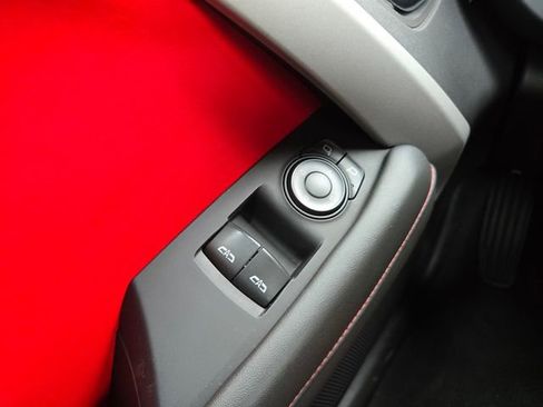Used 2021 Chevrolet Camaro LT w/ Technology Package RWD image 17