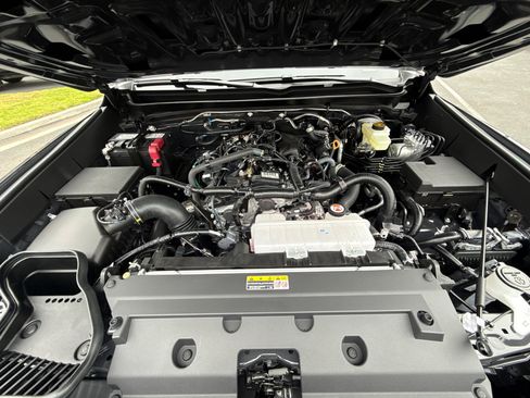 New 2026 Toyota Tacoma 4x4 Double Cab image 7