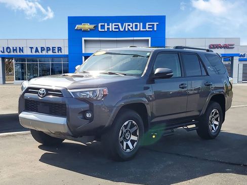 Used 2023 Toyota 4Runner TRD Off-Road Premium w/ Off Road Premium Plus Package AWD/4WD image 1