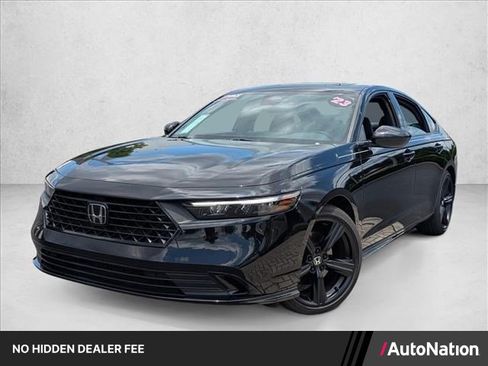 Used 2023 Honda Accord Sport image 1