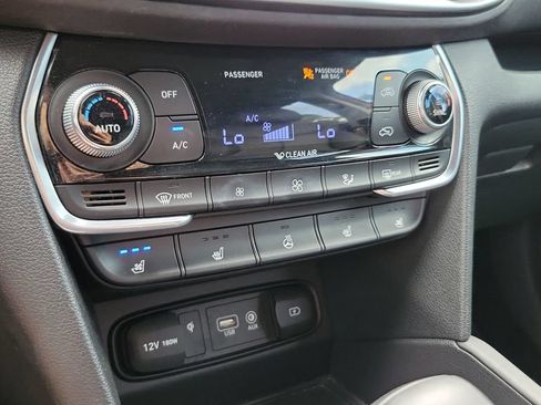 Used 2019 Hyundai Santa Fe FWD image 19