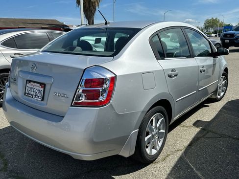 Used 2007 Nissan Sentra 2.0 SL w/ Sunroof Pkg FWD image 4