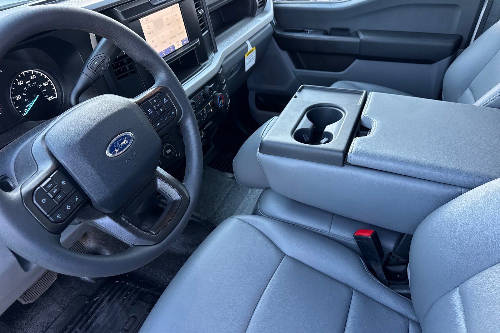 New 2025 Ford F350 XL w/ XL Chrome Package RWD image 9