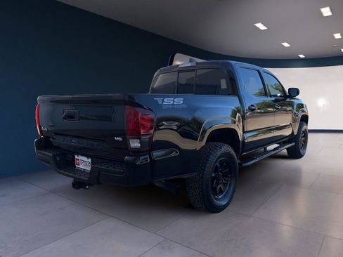 Used 2023 Toyota Tacoma SR image 5