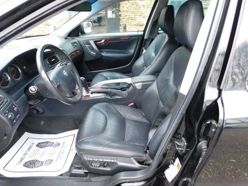 Used 2007 Volvo XC70 image 16