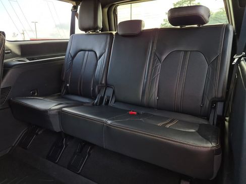 Used 2023 Ford Expedition Max Platinum AWD/4WD image 44