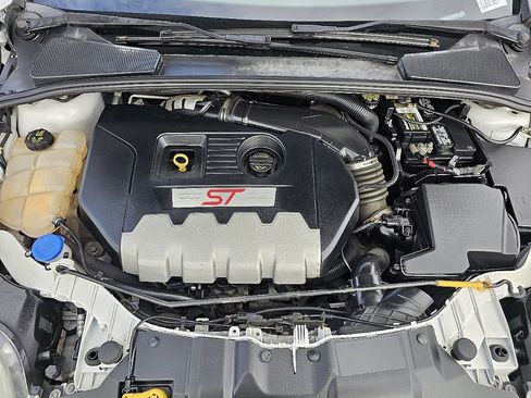 Used 2014 Ford Focus ST image 10