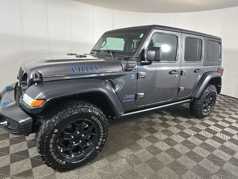 Used 2023 Jeep Wrangler Unlimited w/ Cold Weather Group AWD/4WD image 8
