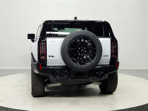New 2026 GMC Hummer EV SUV image 6